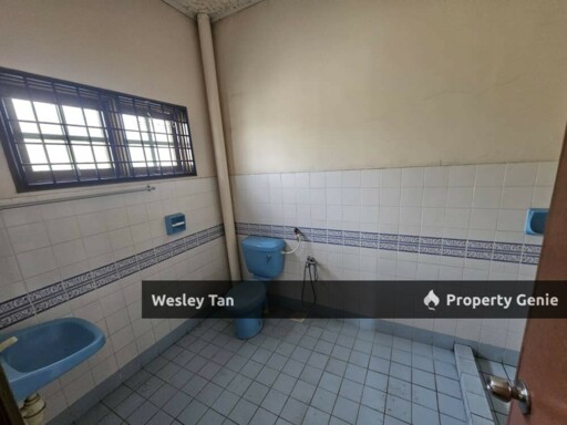 Cheng Perdana Freehold Corner 2 Stry House Non Bumi 3,638sf Extra Land