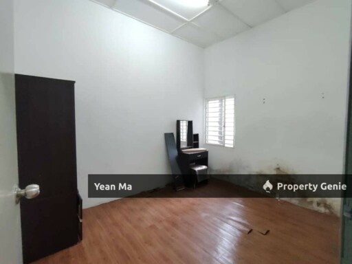 Single Storey Terrace House Taman Bersatu Rawang For Sale