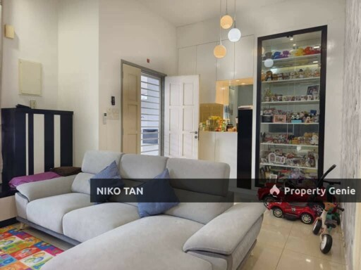 Jalan EJ With Fully Renovated, Ehsan Heights For Sale