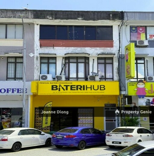 Shah Alam TTDI 3 Storey Corner Shop