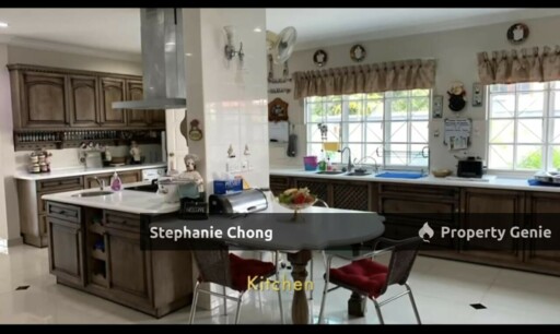🏡 Spacious & Secure Bungalow in SS1, PJ – Just 3 Mins to LRT!