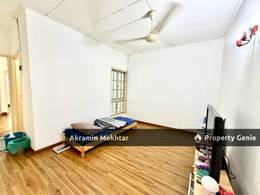 Freehold | 24 x 70  Double Storey Superlink House  Bandar Kinrara 2 BK2, Puchong Facing OPEN