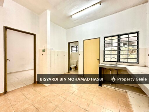 FACING OPEN & SPACIOUS UNIT Double Storey Saujana Utama, Sungai Buloh Country Resort (SBCR)