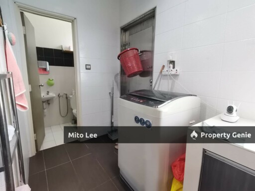 ✨🏡 Double Storey Terrace @ Mount Austin 双层排屋出售！ ✨