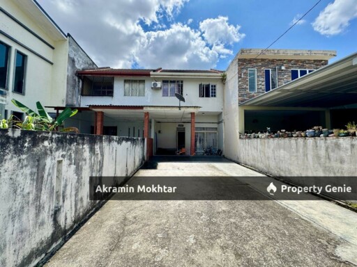 Facing Open Double Storey Terrace, Taman Bukit Cheras