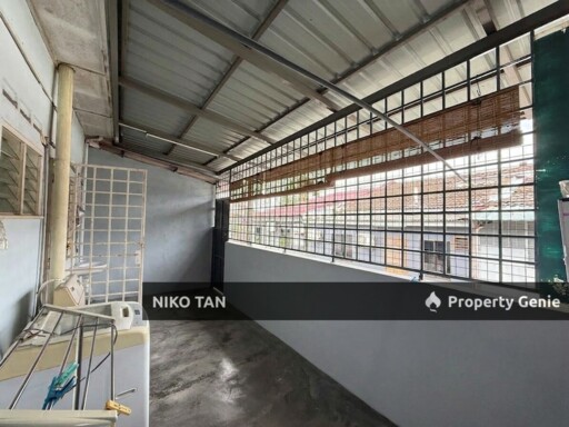 Jalan Silat Cekak 1-Storey Renovated Taman Selesa Jaya