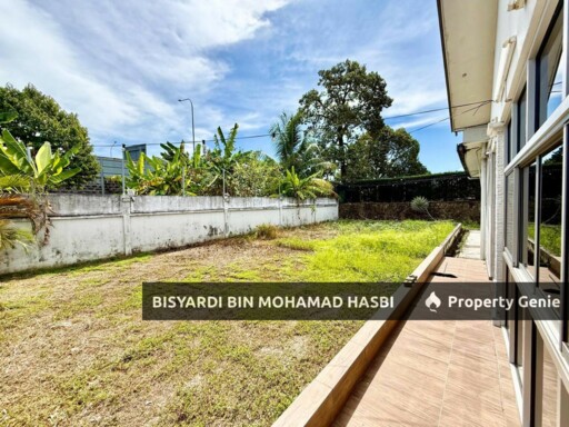Freehold 11,144 SQ.FT Renovated Corner Lot Single Storey Bungalow Taman Bukit Chedang, Seremban.