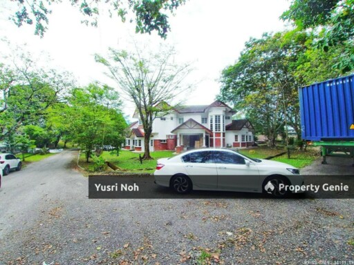 BUNGALOW DOUBLE STOREY COUNTRY HEIGHTS KAJANG