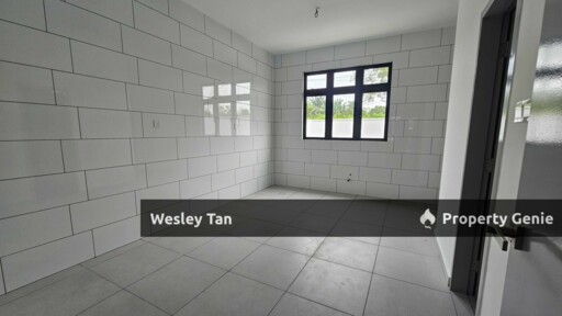 2 Storey New Terrace 22 x 76 1min to Cheng Lotus Freehold 24/7 Guarded