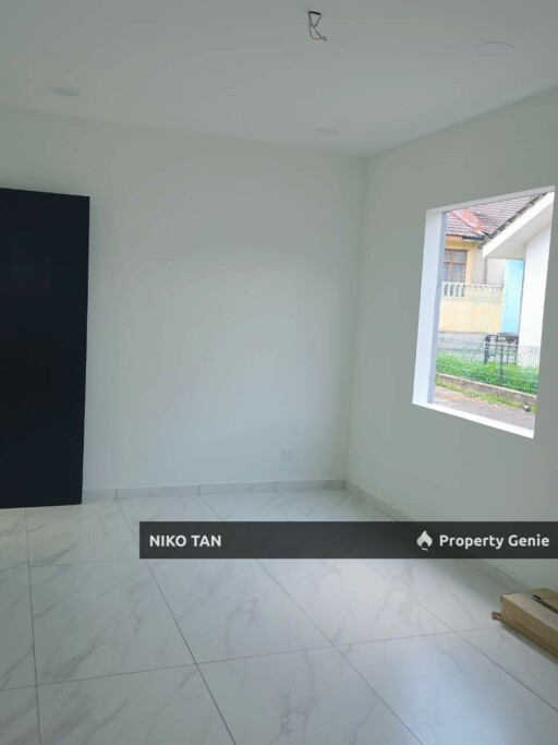 Jalan Keris Single Storey Endlot For Sale