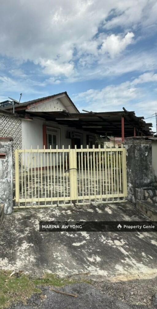 Single Storey Corner House