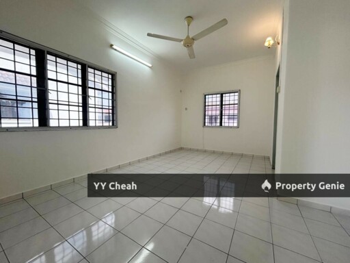Pasir Puteh, Ipoh Two Storey semi-D For Sale, Freehold, Strategic