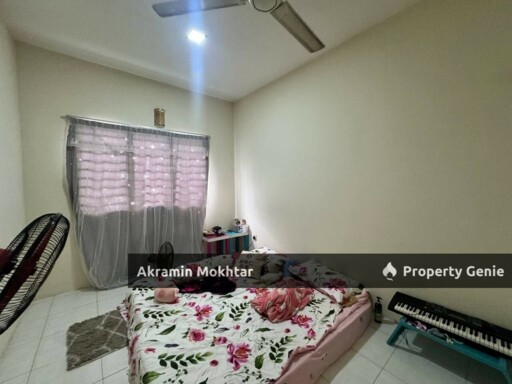 Double Storey Terrace Intermediate Pulau Angsa U10, Shah Alam