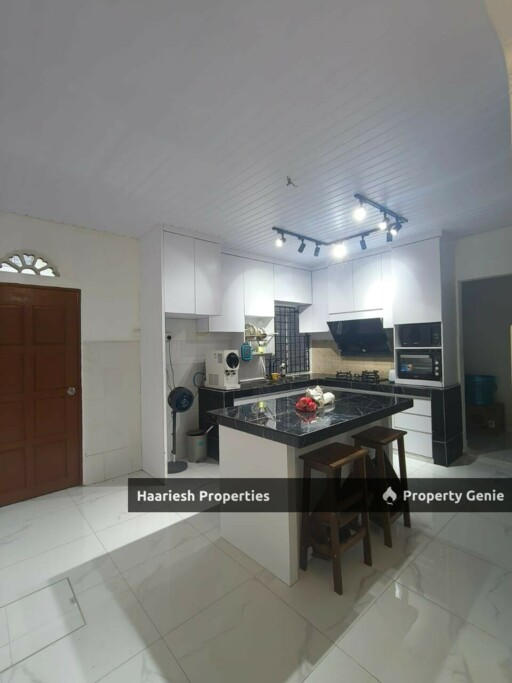 Double Storey End Lot Taman Puteri Wangsa Ulu Tiram Johor