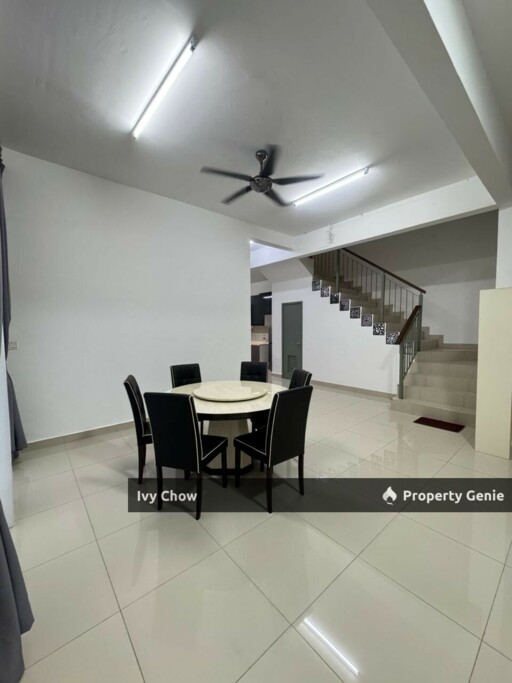 Taman Seri Austin Cluster house for rent