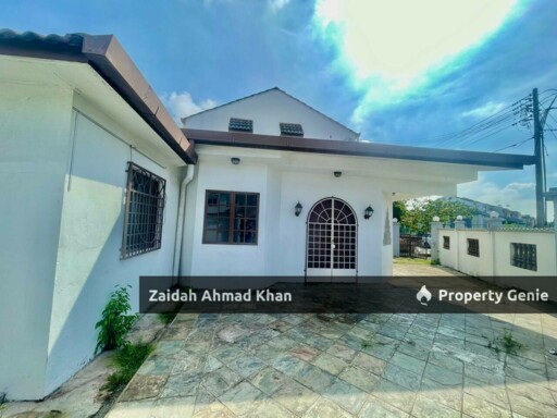 Double Storey SS 19 Subang Jaya Corner Lot Extended Hot Area For Sale