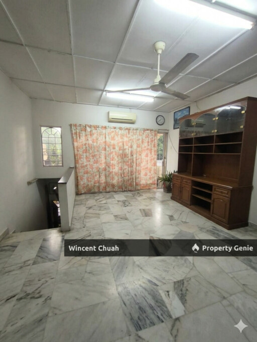CORNER TOWNHOUSE [Upper Floor] , TAMAN SETAPAK INDAH, KUALA LUMPUR.