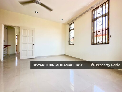 [RENOVATED & END LOT] Double Storey Taman Mawar 2, Bandar Baru Salak Tinggi, Sepang.