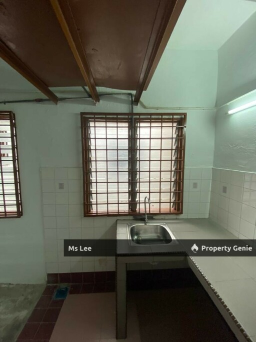 3rd Floor Shop Apartment RM 350 (Pasar Malam) -Taman Sentosa @ Klang- Ready 30/9