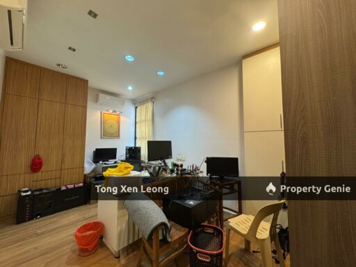 Freehold Double Storey Bungalow For Sale @ Ujong Pasir