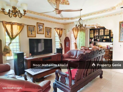 2 Storey Corner Lot Renovated, Bandar Bukit Mahkota Bangi