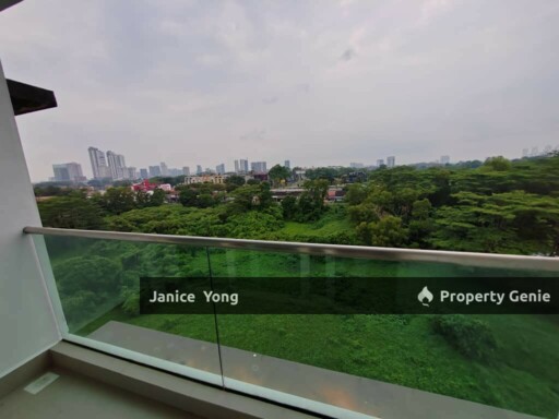 Seasons Luxury Apartment @ Amara Larkin Johor Bahru