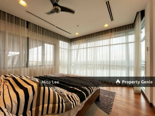 Puteri Habour Pent House For Sale!!
