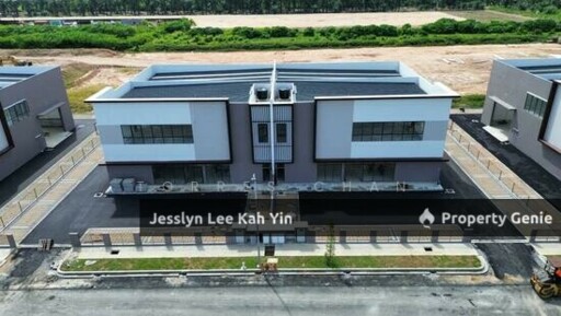 Klang Air Hitam Cluster Semi-D Factory for Rent