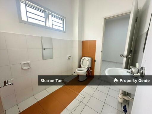 Caryota Square Setia Tropika 2 Sty Fully Furnished Bigger Size