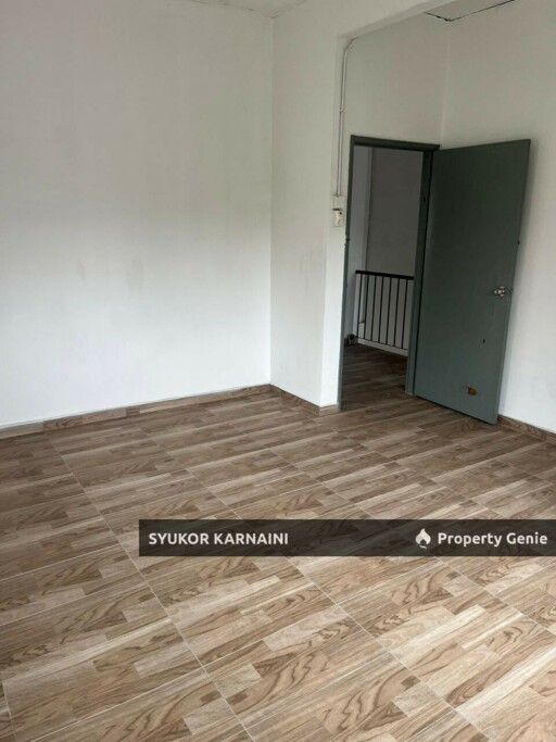 [END LOT] Double Storey Terrace House, Jalan Seri Damak, Taman Sri Andalas, Klang
