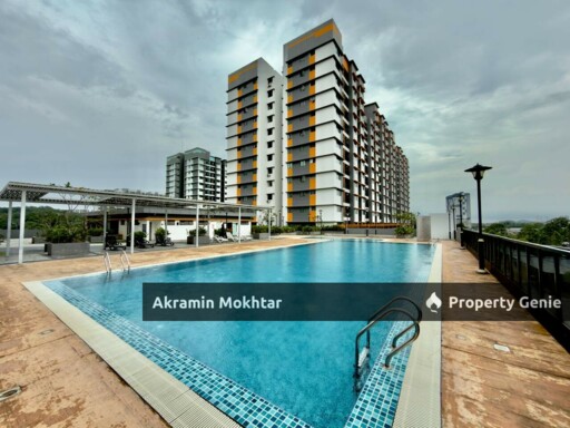 Freehold, Corner Unit & 2 Parking | Residensi Zamrud Kajang 2, Kajang Selangor .