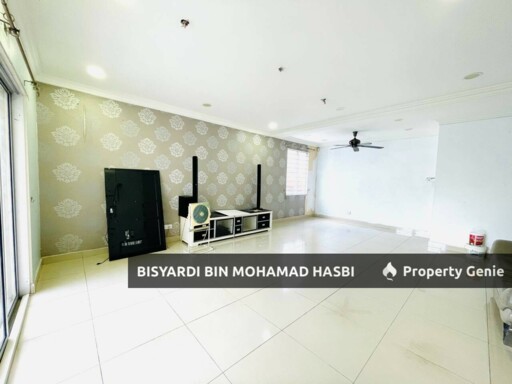 FACING OPEN 2 STOREY END LOT, TAMAN VISTA EMAS, BANGI .