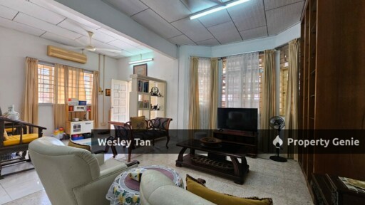 Single Extended Bungalow 4,682sqft 4 Rooms Fully Frunished 43x109 Bumi Lot
