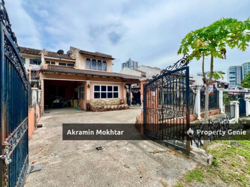 FREEHOLD & END LOT | Double Storey House SS17 Subang Jaya