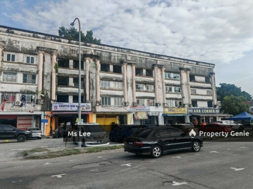 3rd floor Shop Apartment RM 300 (Behind Pasar Malam)-Taman Sentosa @ Klang-Ready Now