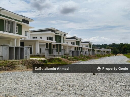 SemiD Taman Salak Mulia Spacious near KLIA