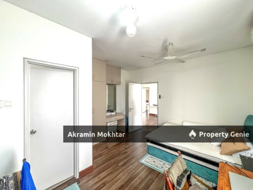 Freehold, Facing Open & Corner Lot | 2 Storey Superlink House Bandar Enstek Nilai Negeri Sembilan