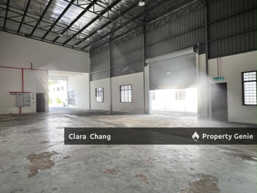 De Hoff Park @ Tmn Perindustrian Ulu Pulai 1.5 Storey Semi D Factory