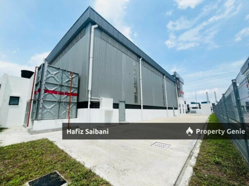 3 Storey Semi D Factory Kuala Langat