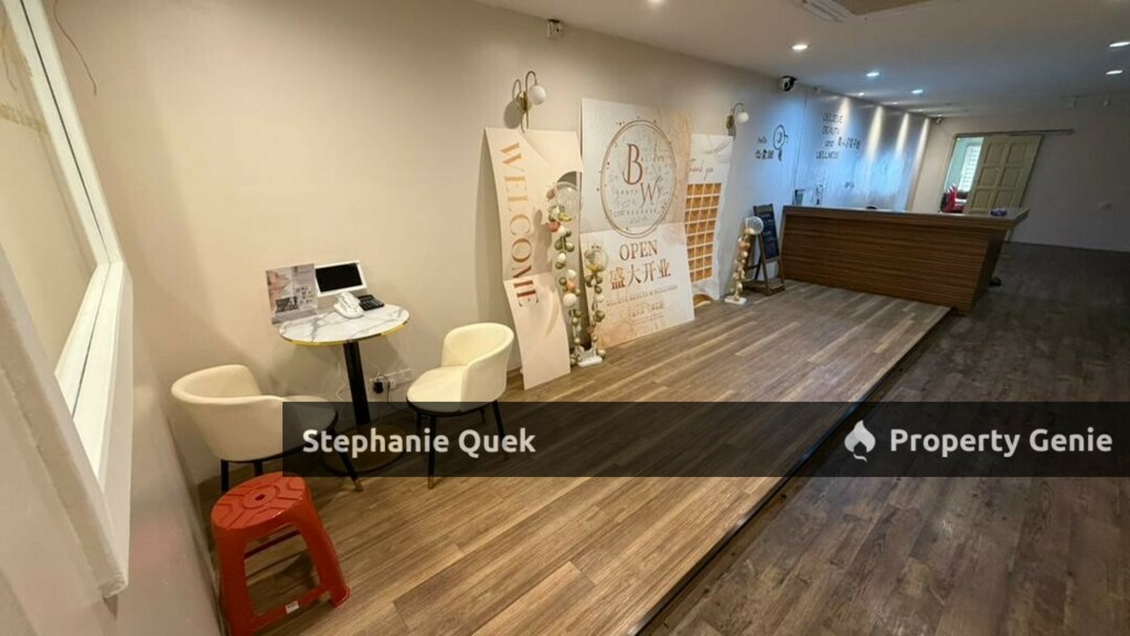 Bandar Botanic Klang Facing Main Road 1st Floor Shop Office For Rent