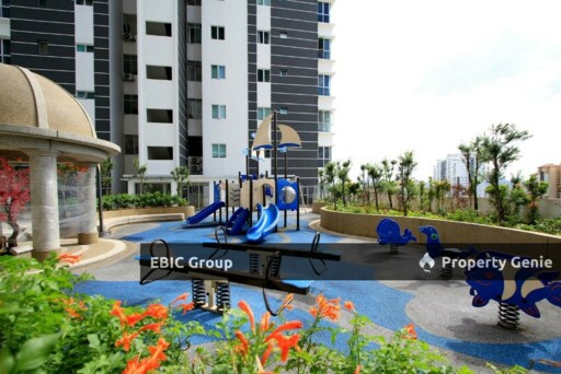 Zeta Deskye Residence