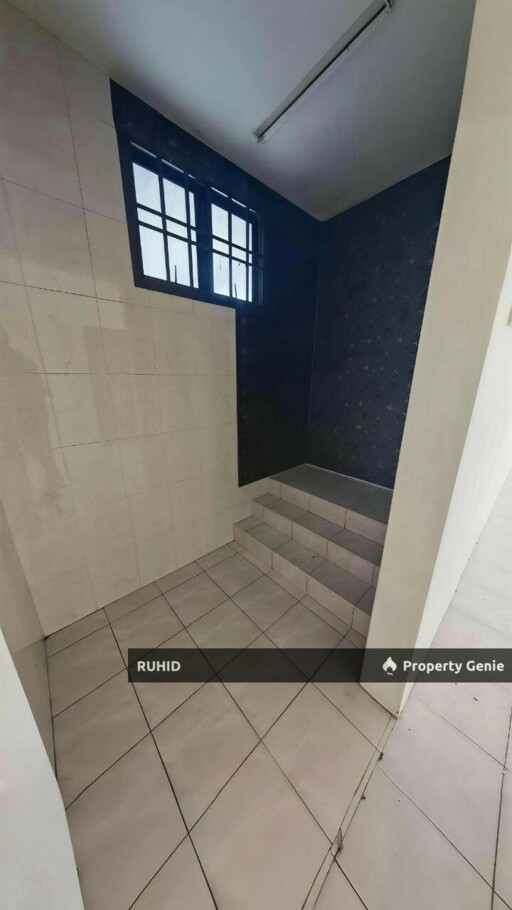 Freehold Non-Bumi Corner Terrace House, Saleng Senai
