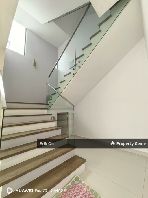 Luxury 3-Storey Corner Bungalow with Pool @ Twin Palm Sungai Long- For Sale