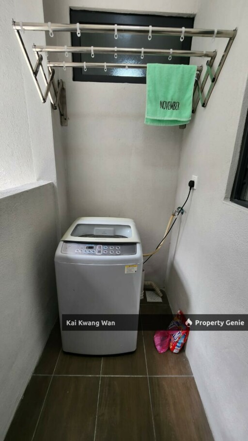Vista Sentul  3 Rooms big unit Fully Furnished