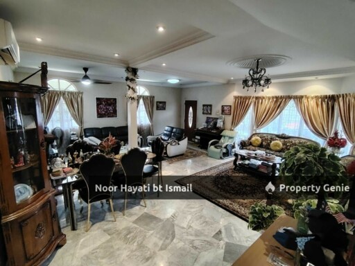 Section 7 Shah Alam, 2sty Corner House for Sale RM880k