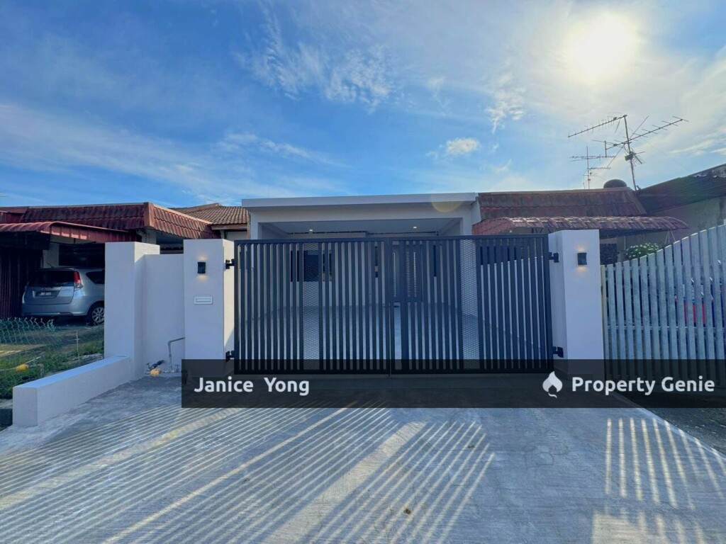 Taman Universiti Skudai Jalan Penyiaran 13 Single Storey Terrace House For Sale