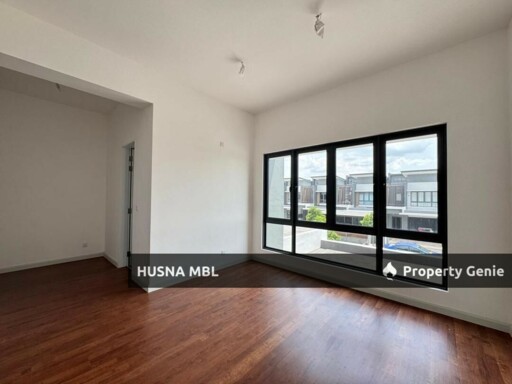 Brand New 2 Storey Terrace House For Sale at Jardin Residence Sungai Buloh Selangor | Freehold 4R4B 22x75