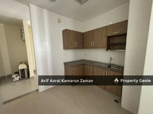 [Newly Refurbished] HUGE 6-Bedroom Penthouse @ Alam Desa Park Village, Presint 15 Putrajaya | 6 Bedrooms | 7 Bathrooms | 3,280 sqft | RM6,000