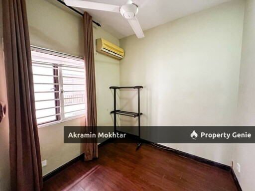 Freehold, Renovated, Partially Furnished & 1 Parking | Kristal Villa Condominium, Kajang 2