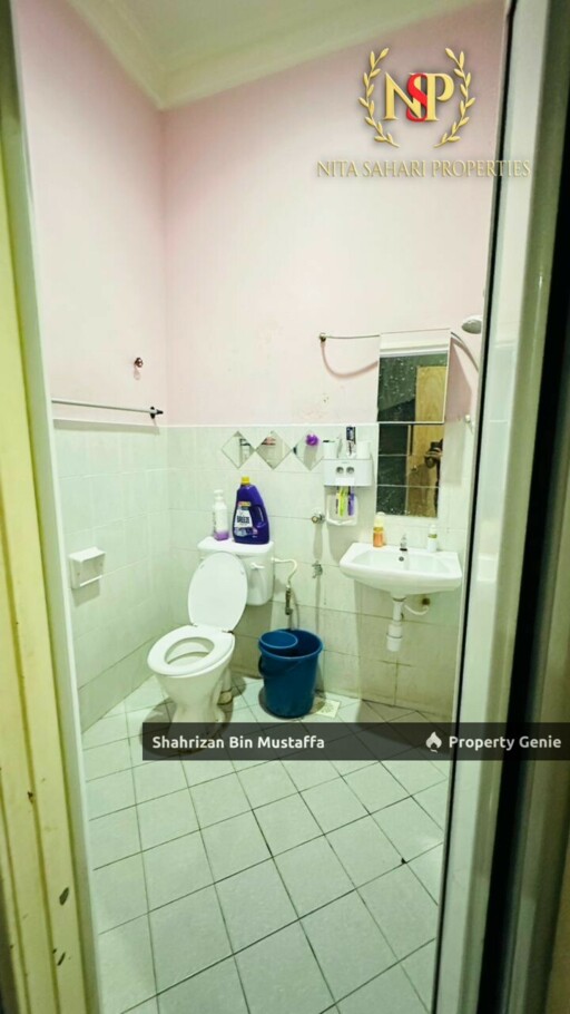 Single Storey House. Taman Pulai Indah. International Lot. Full Loan